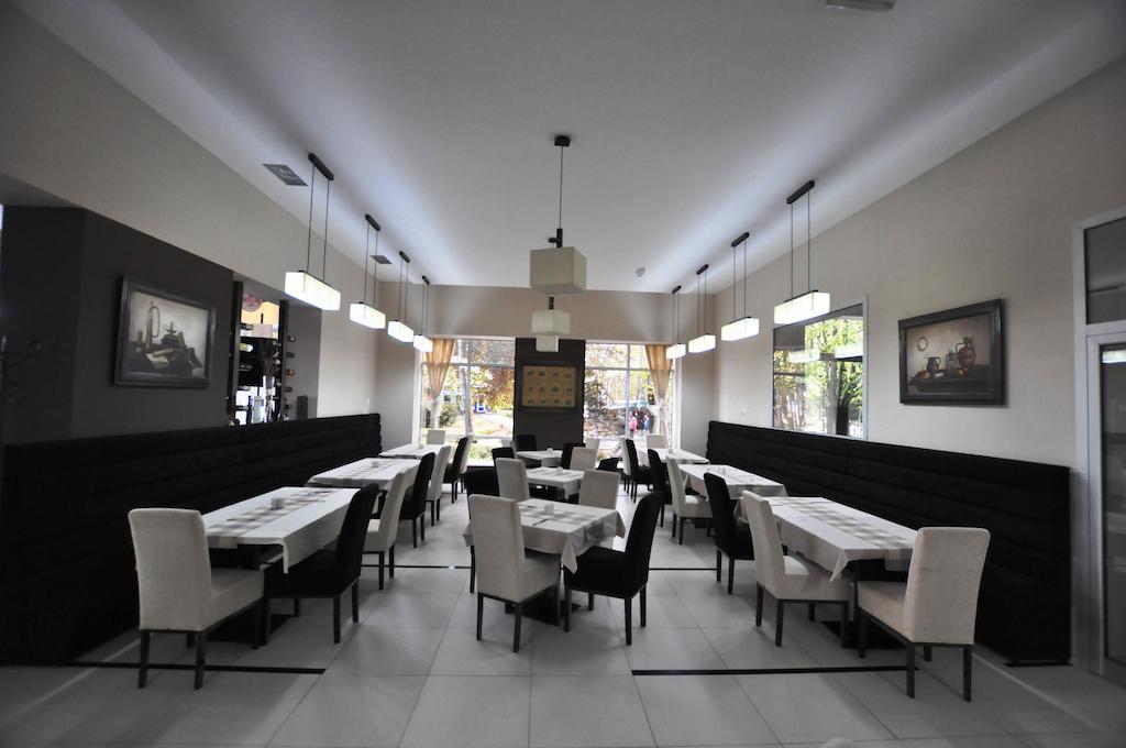 Hotel Royal Spa Banja Koviljaca Bagian luar foto